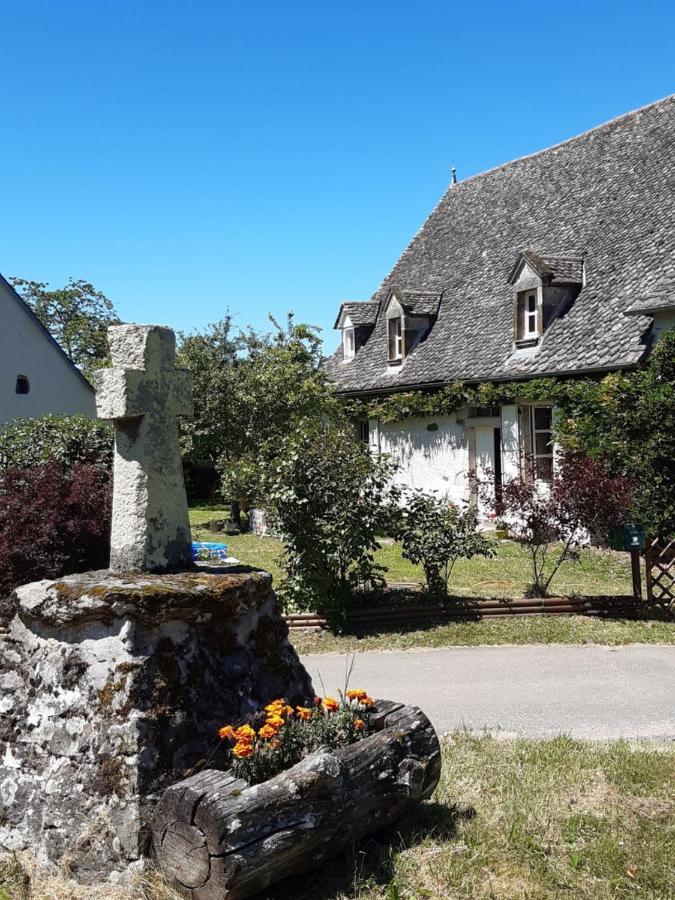 Tourniac Chez Mialaret Bed & Breakfast エクステリア 写真